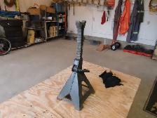 Axle Stand - Photo 2