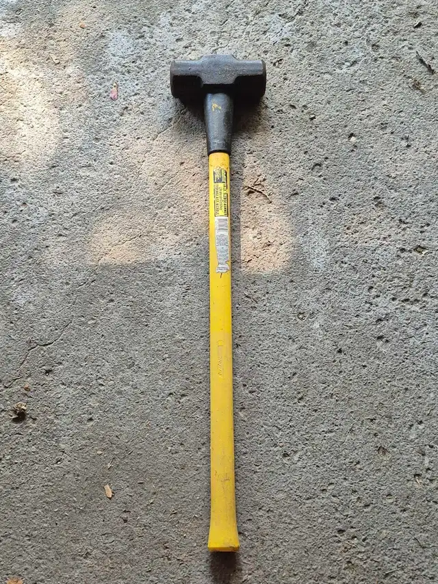 Sledge hammer - new