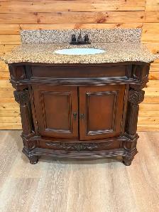 Bathroom vanity - Photo 3