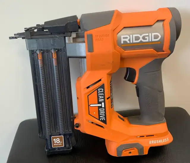 Ridgid 18V Brushless Cordless 18-Gauge Brad Nailer