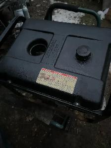 Génératrice 6250 Watts avec moteur 10hp 400$ - Photo 3