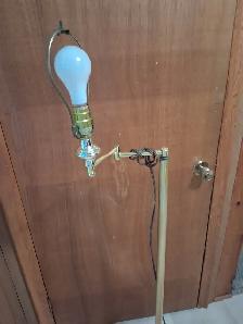 BRASS FLOOR LAMP