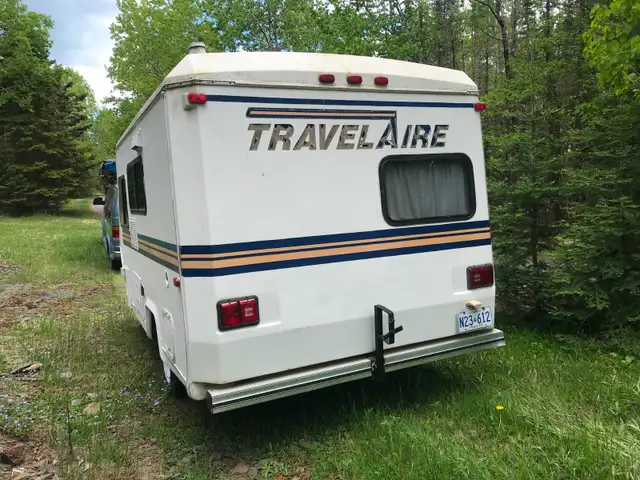 1992 Travelaire Kodiak 17