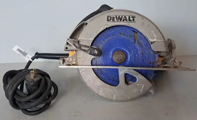 7 1/4' Dewalt Circular Saw DWE575SB (28691570)