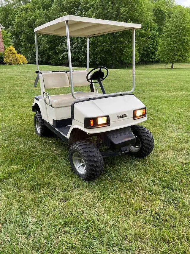 Yamaha Lifted Gas Golf Cart Four Stroke