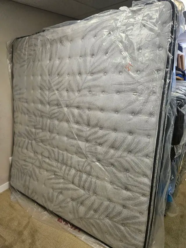 KING SEALY FIRM 12.5' POCKET COIL MATTRESS – $350