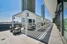 2Bed 2 Wash - Beautiful -800sqft unit for lease - 1 min to VMC - Photo 7