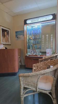 Salon d'esthétique à vendre - Photo 2