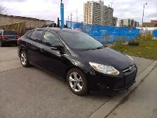 2014 Ford Focus 4DR SDN SE - Photo 2