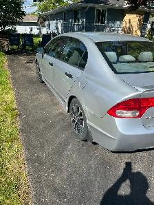 2009 Honda Civic sedan - Photo 3