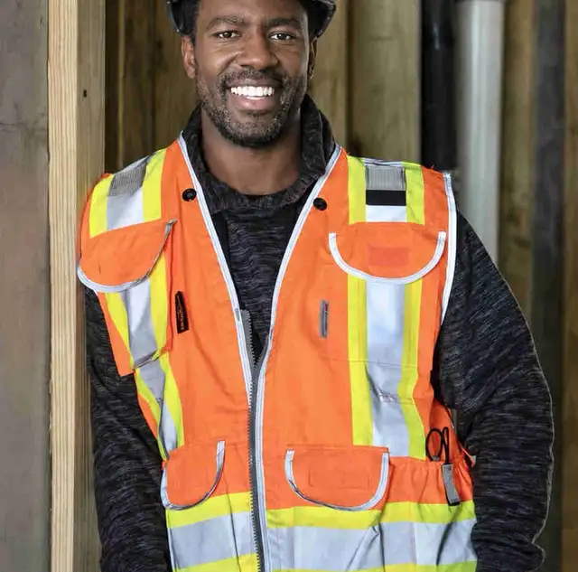 STRONG WORKER LOOKING FOR JOB
