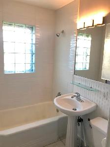 Full House, 3 Bedrooms, 2 bath., Air Conditioning, Pet Friendly. - Photo 9