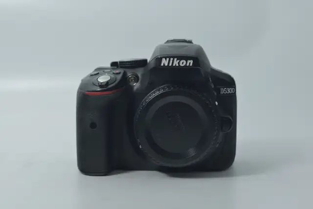 Nikon D5300 Body Only ID C-1134