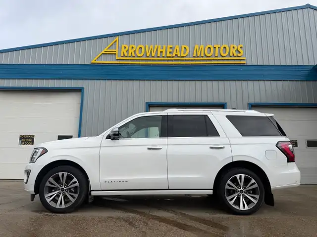 2021 Ford Expedition Platinum 8 Passenger / Massaging Seats