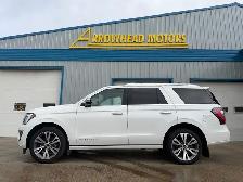 2021 Ford Expedition Platinum 8 Passenger / Massaging Seats