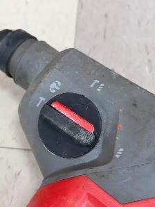 Milwaukee 2912-22 M18 FUEL 1' SDS Plus Rotary Hammer Kit - $399 - Photo 7