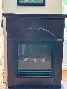 Electric Fireplace, Spaceheater/Mantle. - Photo 4