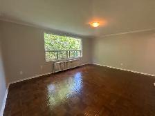 Studio apartment rental on Bayview south of Davisville