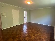 Studio apartment rental on Bayview south of Davisville - Photo 3