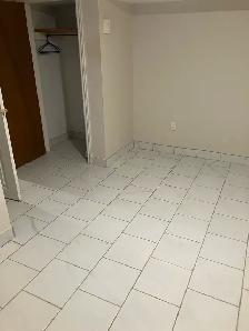 1 BDRM APT ALL INCLUDED - Photo 5