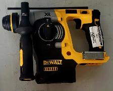 20V Dewalt 1' SDS Brushless Hammer DCH273 (32770835)
