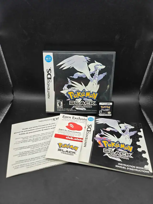 NINTENDO DS POKÉMON BLACK VERSION W/MANUAL