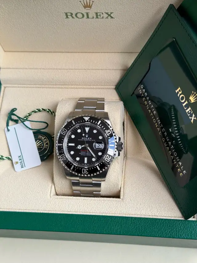 Rolex Sea-Dweller 43 Full Set!