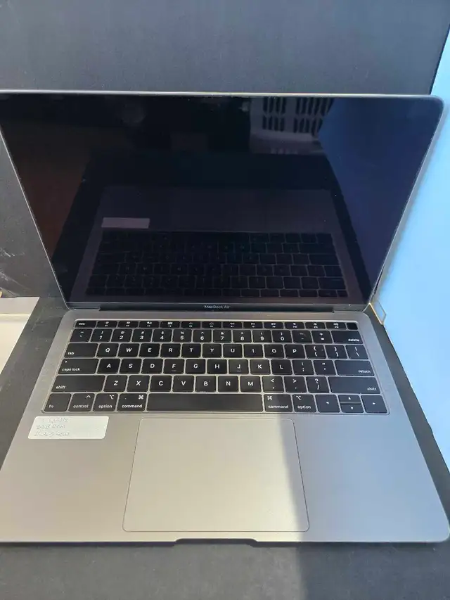 (ROUGH) 2019 MACBOOK AIR