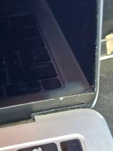 (ROUGH) 2019 MACBOOK AIR - Photo 6