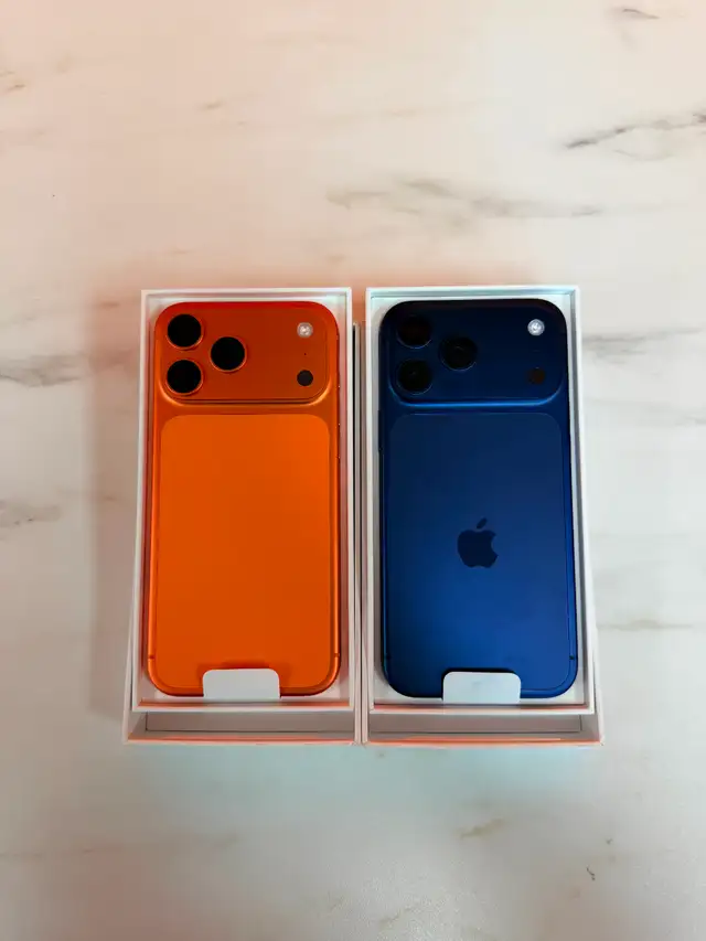 OPEN BOX - APPLE IPHONE 17 PRO MAX 256GB WITH APPLE WARRANTY