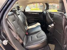 2015 Ford Fusion Titanium AWD : Low Mileage - Photo 12