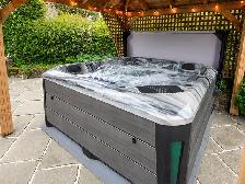STARGATE HOT TUB FOR SALE - Photo 2