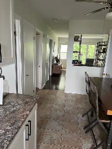 Private, clean & cozy 2BDR in law-suite for rent - Photo 3
