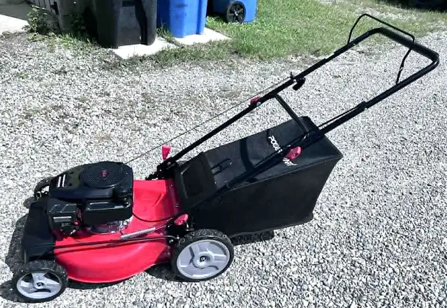 POWERSMART REAR BAG GAS LAWNMOWER
