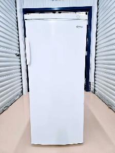 Ellipse Upright Freezer - Great shape - Photo 2