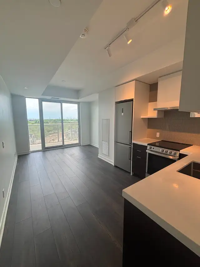 Brand New Luxury Studio Condo | Pool, Gym, Steam Rm | Parking