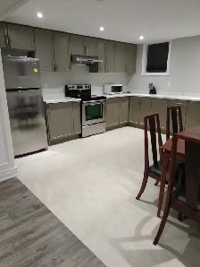 Bright & Spacious 2-Bedroom Basement for Rent in Aurora - Photo 2