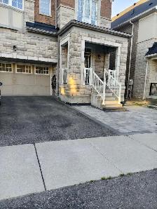 Bright & Spacious 2-Bedroom Basement for Rent in Aurora - Photo 7