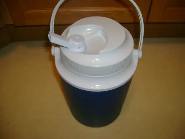 DRINK COOLER  -NEW