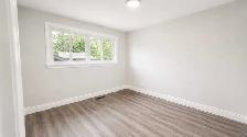 3-Bedroom Bungalow | HUGE Backyard | 2 Parking Spots | $2400 - Photo 7