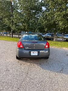 Safetied 2009 Pontiac G6 - Photo 3