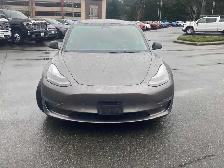 2022 Tesla Model 3 Long Range - Photo 2