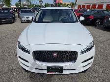 2018 Jaguar F-Pace 25t AWD Prestige  Nav / Sunroof / LTH / Rear - Photo 12