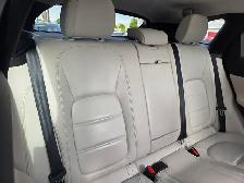 2018 Jaguar F-Pace 25t AWD Prestige  Nav / Sunroof / LTH / Rear - Photo 27