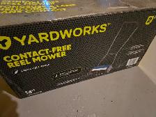 Manual Walk Reel Lawn Mower (14-in) - Photo 4