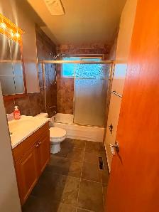 Main Floor 2Br, 1 bath for lease starting July 1,2026 - Photo 2