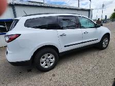 2016 Chevrolet Traverse LS - Photo 6