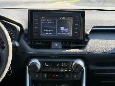 2022 Toyota RAV4 LE l AWD l 2.5L l 4Cyl l Eco Vehicle - Photo 20