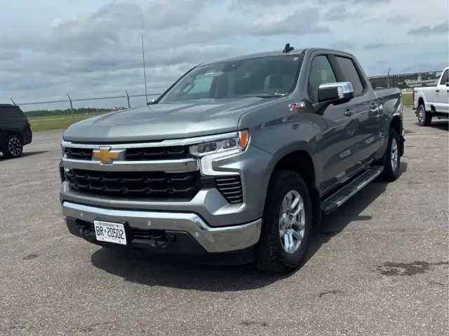 2024 Chevrolet Silverado 1500 LT 4X4 | 5.3L | Z71 | Trailer