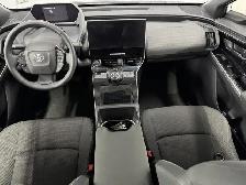 Toyota bZ4X Le A/c Caméra 2024 - Photo 17